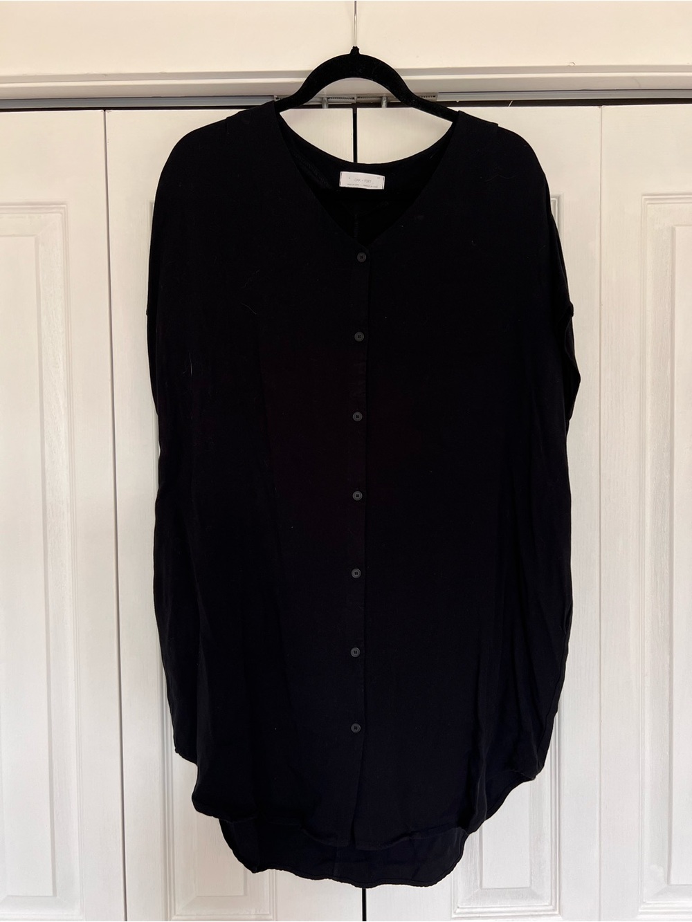 OAK + FORT Black Button-Front V-Neck Shirt Dress
